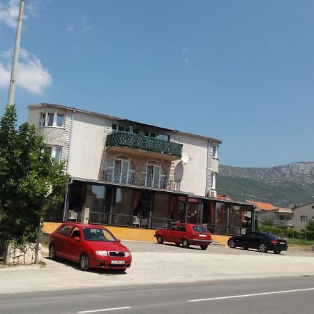Apartman Julienne Kaštela Exterior foto
